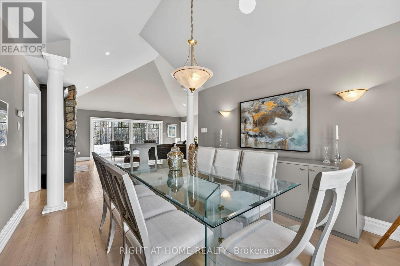 13 Alpine Way, Oro-Medonte, Ontario  L0L 2L0 - Photo 3 - S12948998