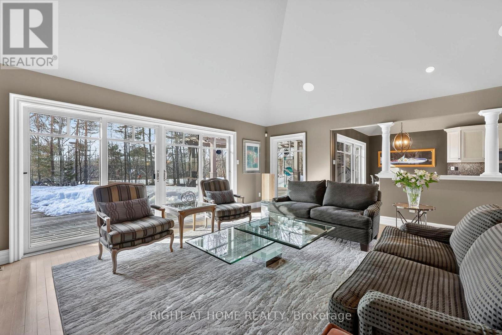 13 Alpine Way, Oro-Medonte, Ontario  L0L 2L0 - Photo 6 - S12948998