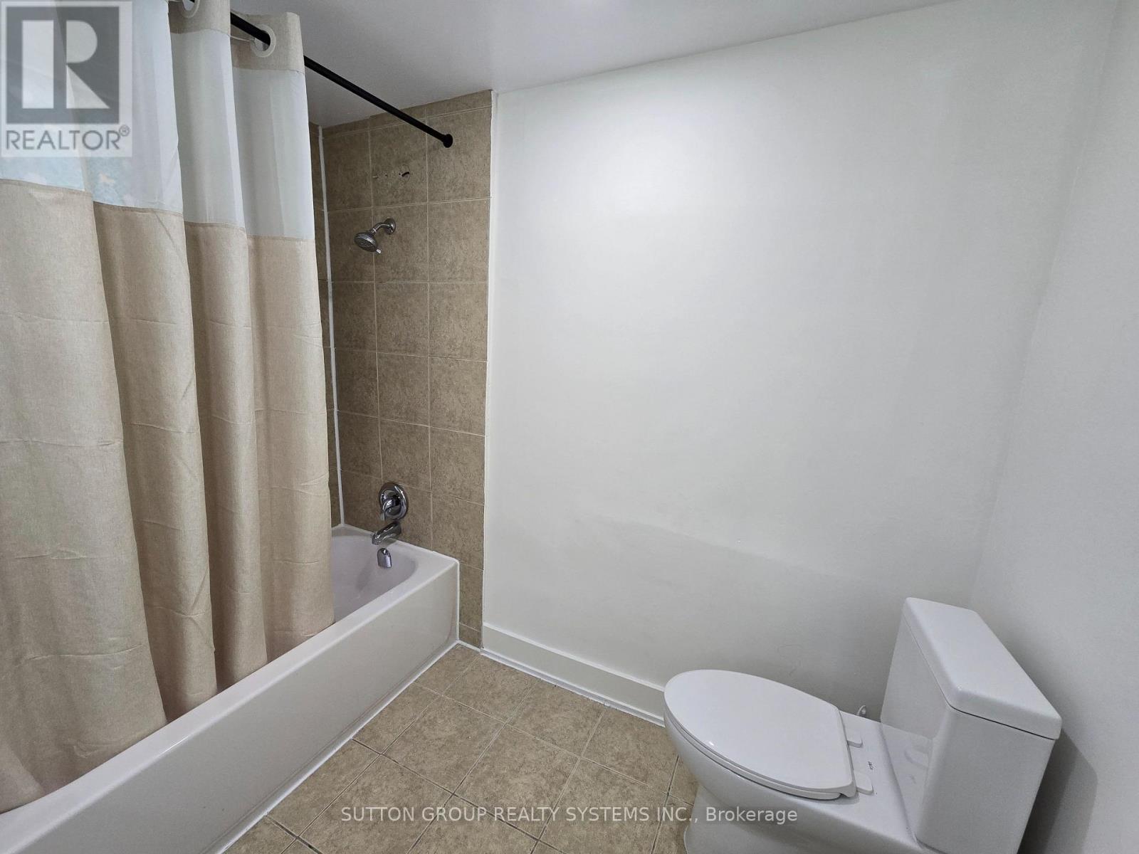 1 - 2886 Lake Shore Boulevard W, Toronto, Ontario  M8V 1J1 - Photo 12 - W12948858