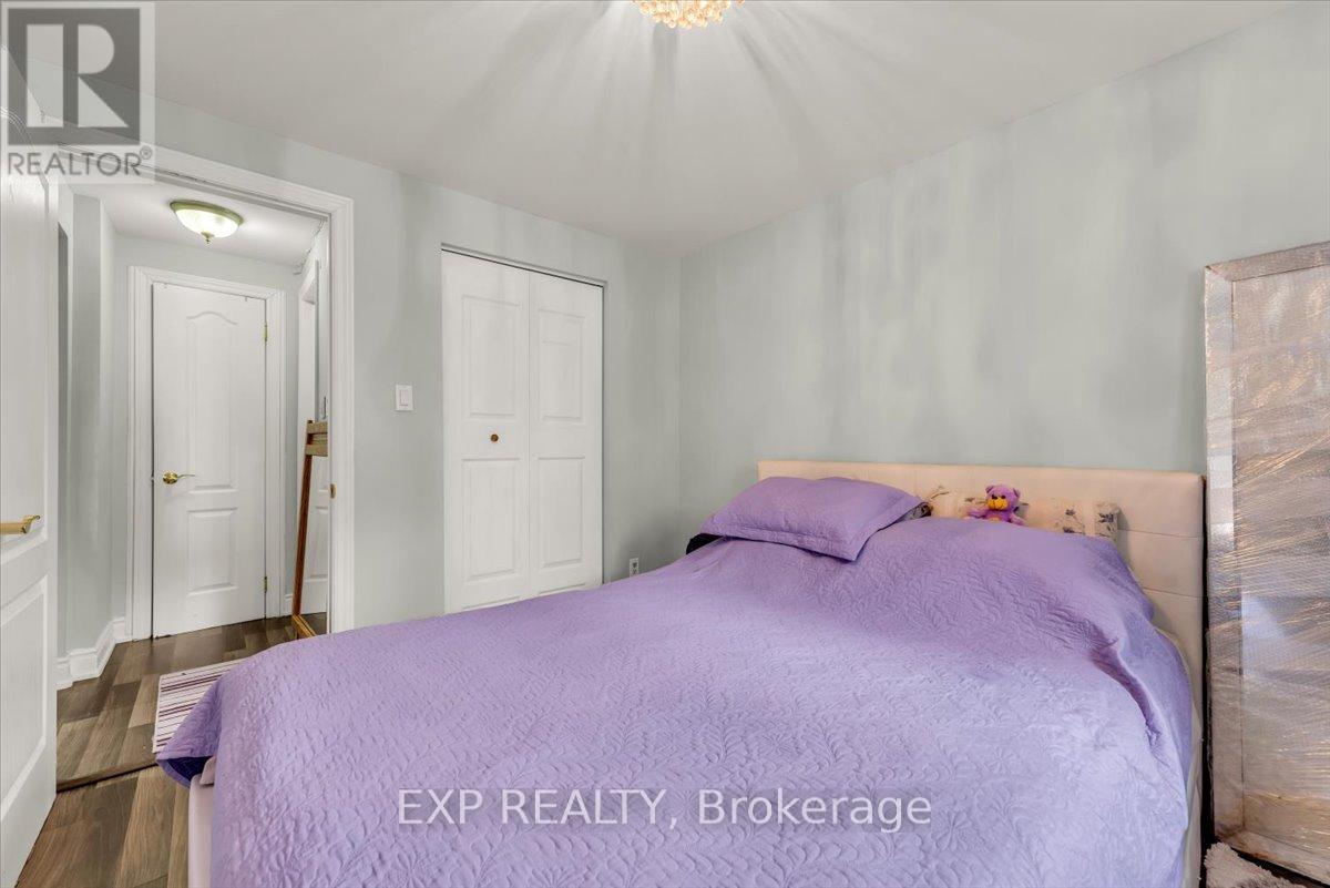 135 Mill Street N, Brampton, Ontario  L6X 2P1 - Photo 22 - W12948860