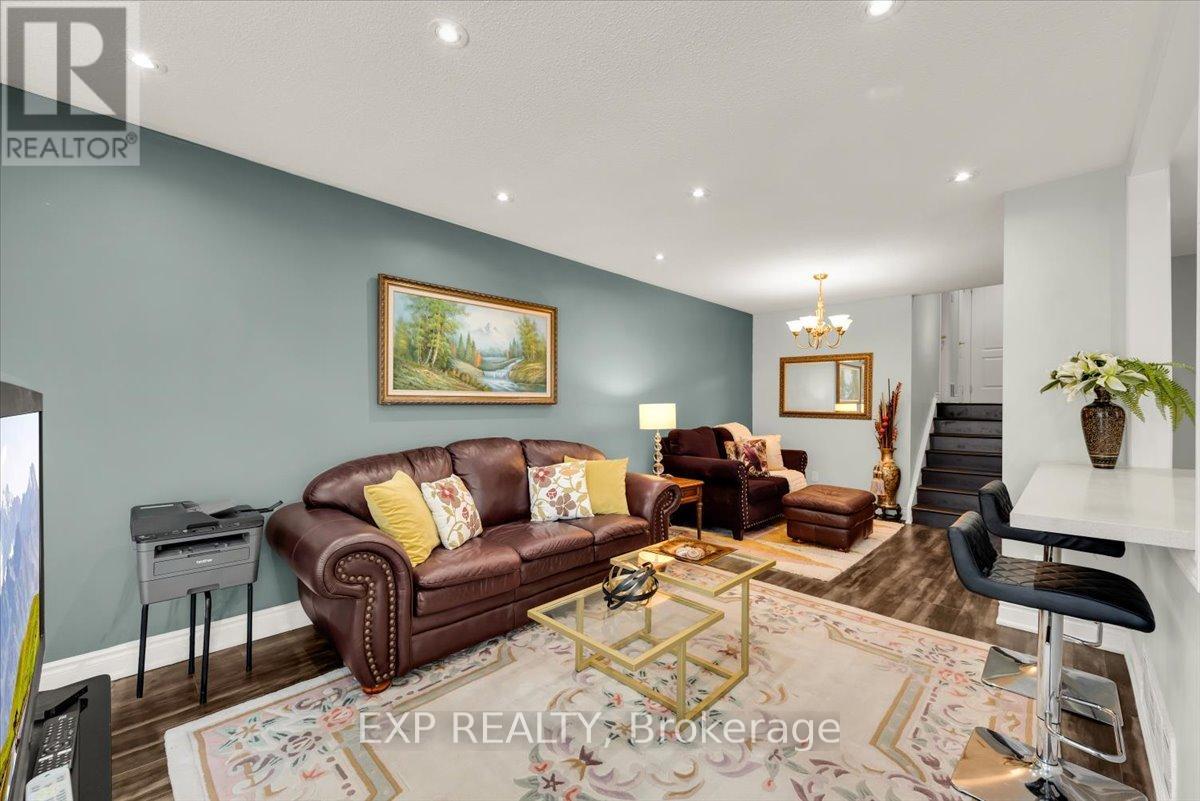 135 Mill Street N, Brampton, Ontario  L6X 2P1 - Photo 7 - W12948860