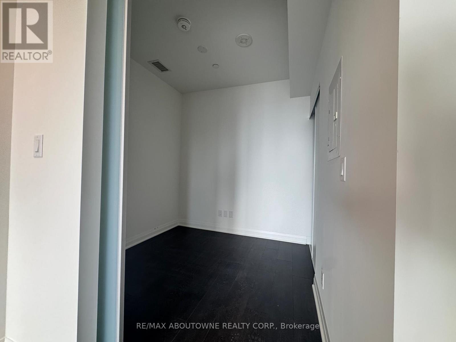 3605 - 4015 The Exchange, Mississauga, Ontario  L5B 0N9 - Photo 10 - W12948868