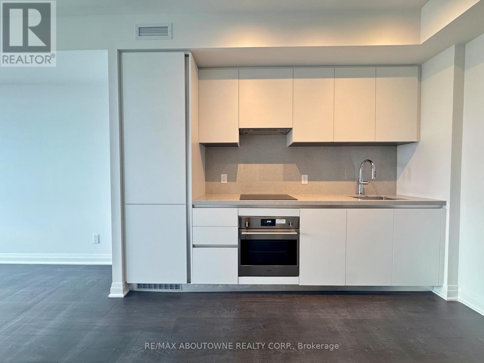 3605 - 4015 The Exchange, Mississauga, Ontario  L5B 0N9 - Photo 5 - W12948868