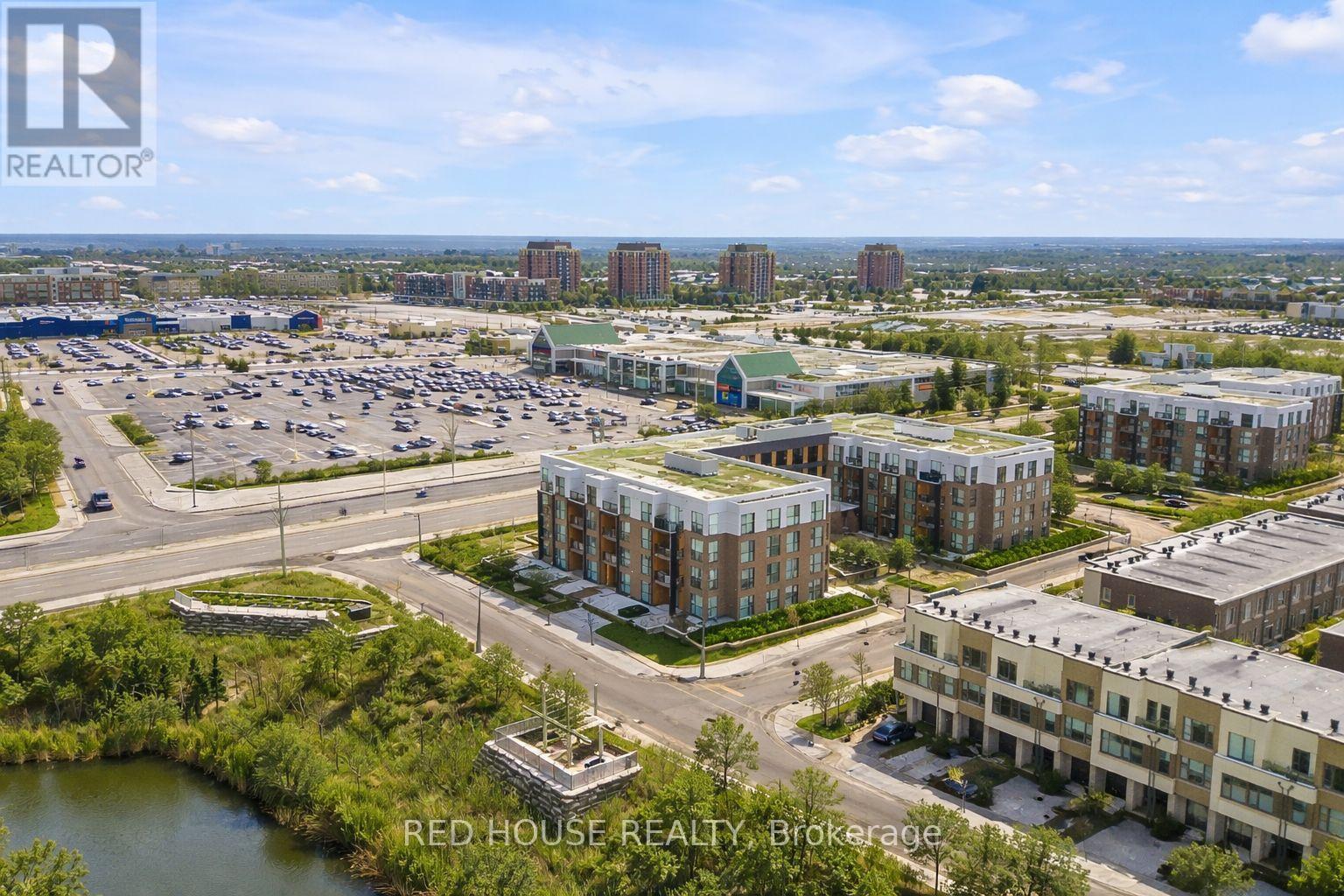 315 - 210 Sabina Drive, Oakville, Ontario  L6H 0W6 - Photo 3 - W12948904