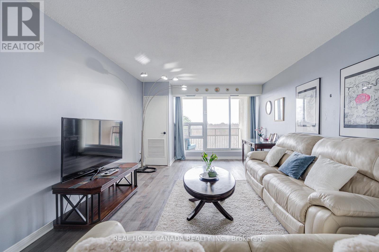 708 - 1359 White Oaks Boulevard, Oakville, Ontario  L6H 2R8 - Photo 11 - W12948924