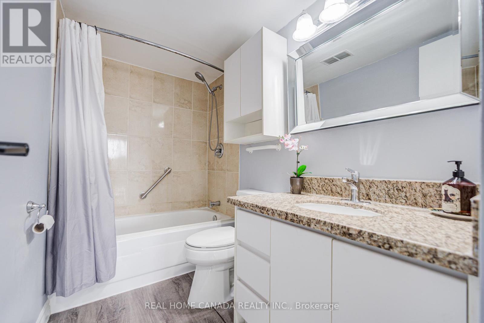 708 - 1359 White Oaks Boulevard, Oakville, Ontario  L6H 2R8 - Photo 21 - W12948924