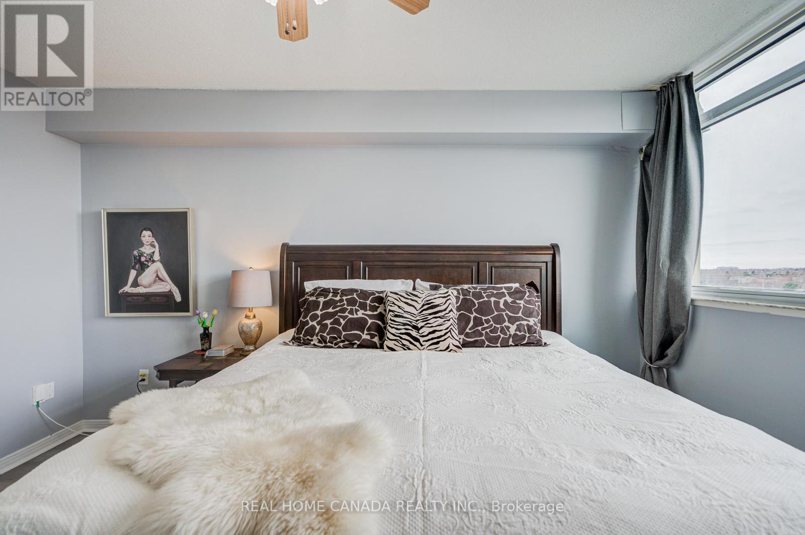 708 - 1359 White Oaks Boulevard, Oakville, Ontario  L6H 2R8 - Photo 24 - W12948924