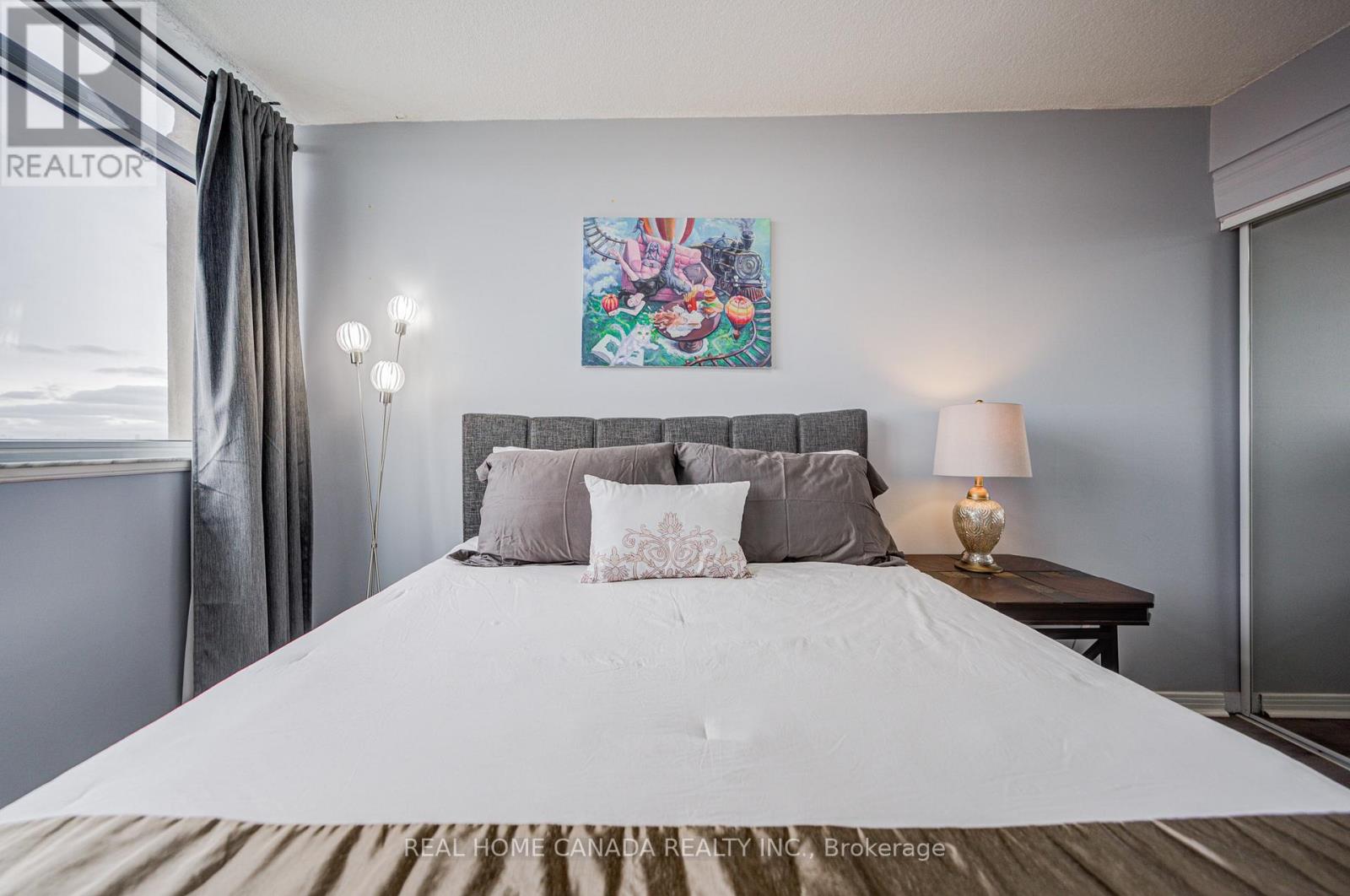 708 - 1359 White Oaks Boulevard, Oakville, Ontario  L6H 2R8 - Photo 30 - W12948924