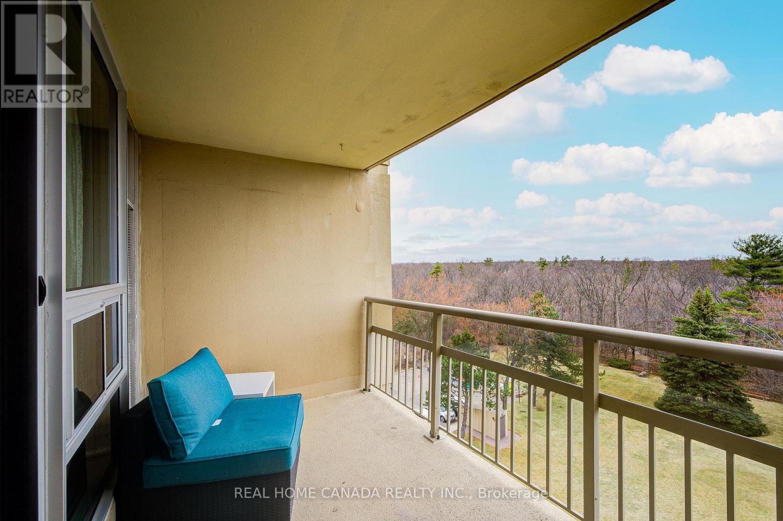 708 - 1359 White Oaks Boulevard, Oakville, Ontario  L6H 2R8 - Photo 37 - W12948924