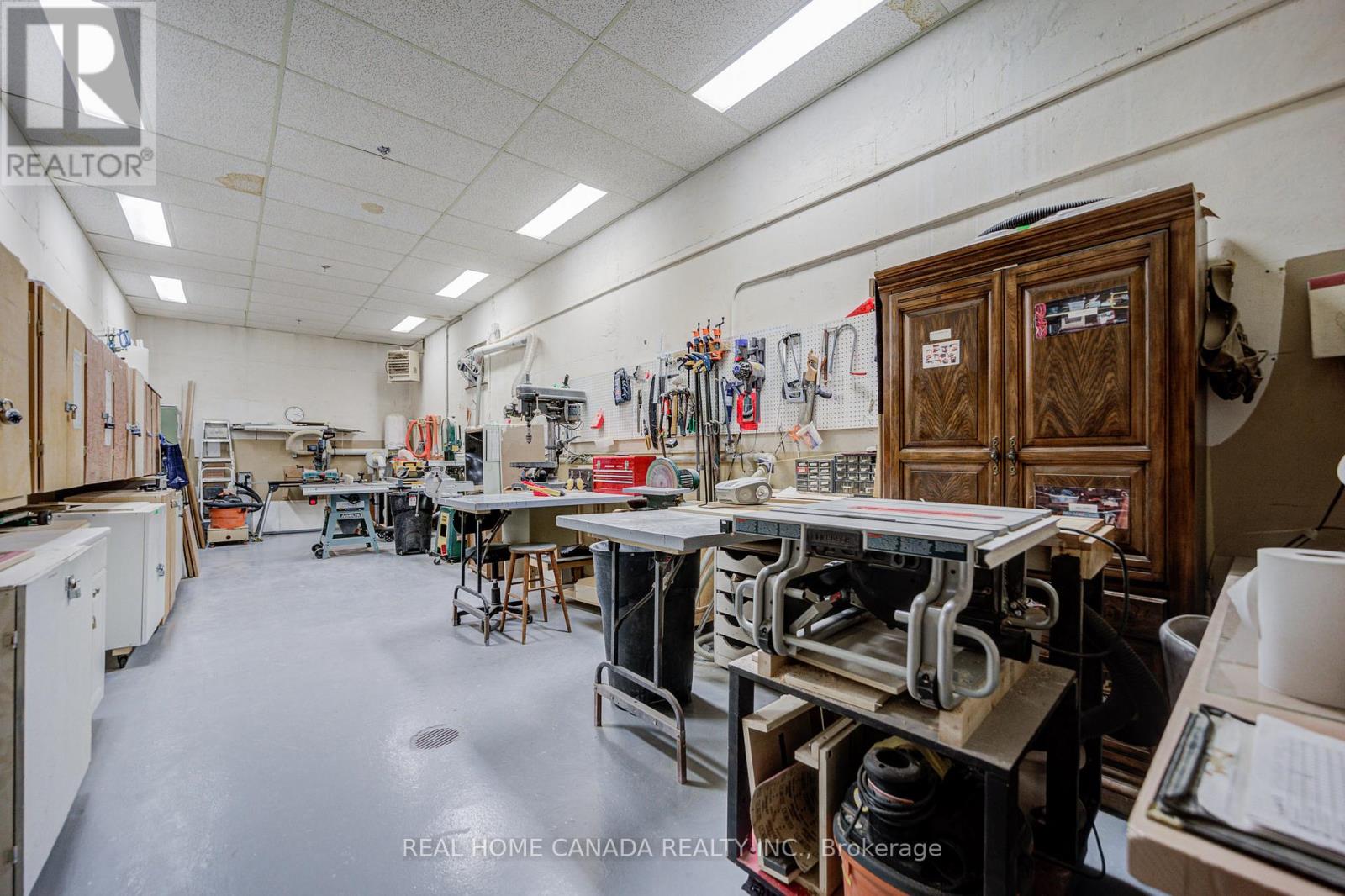 708 - 1359 White Oaks Boulevard, Oakville, Ontario  L6H 2R8 - Photo 49 - W12948924