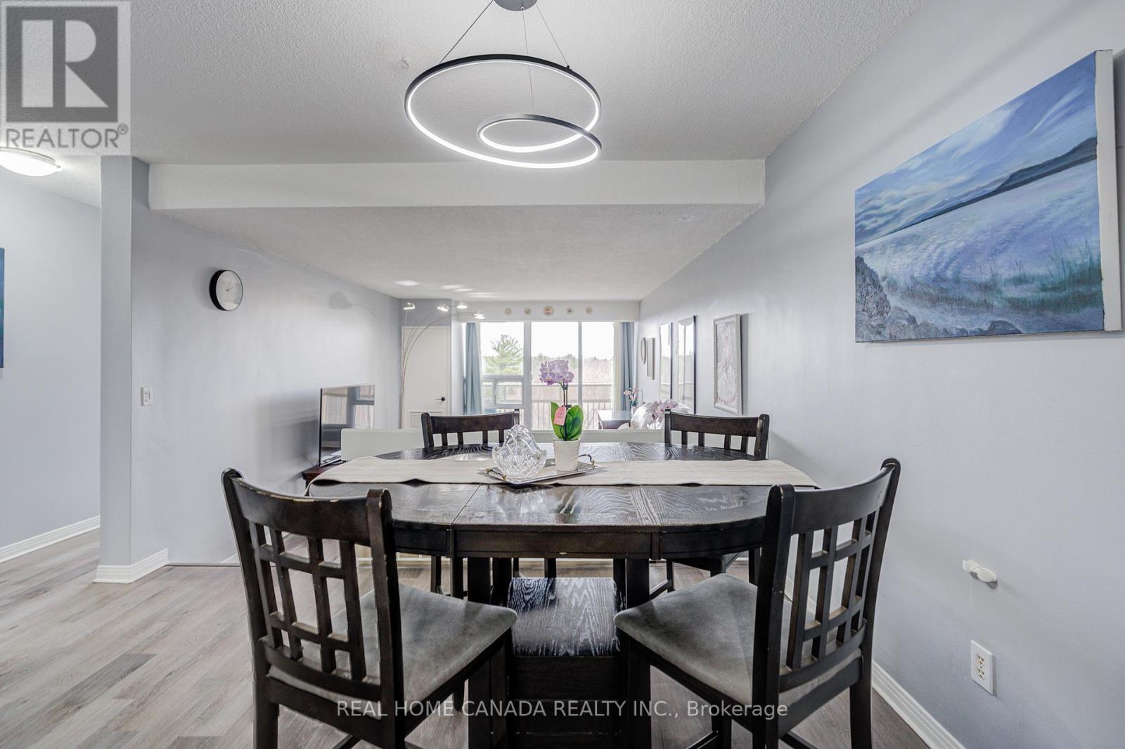 708 - 1359 White Oaks Boulevard, Oakville, Ontario  L6H 2R8 - Photo 9 - W12948924