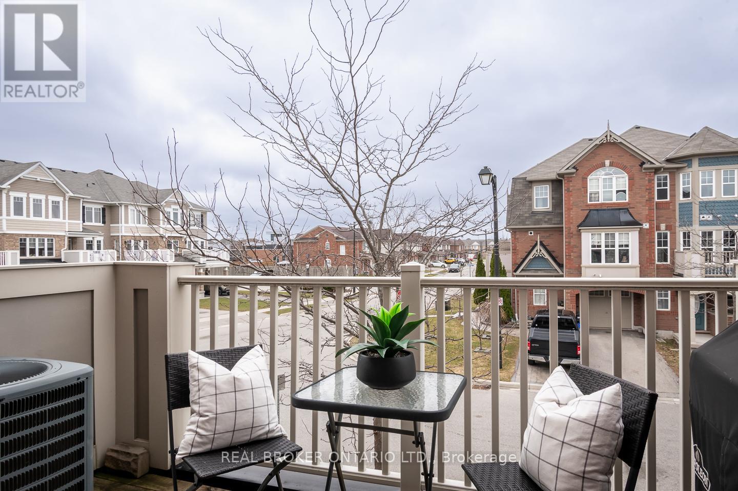 984 Nadalin Heights, Milton, Ontario  L9T 8R1 - Photo 15 - W12948938