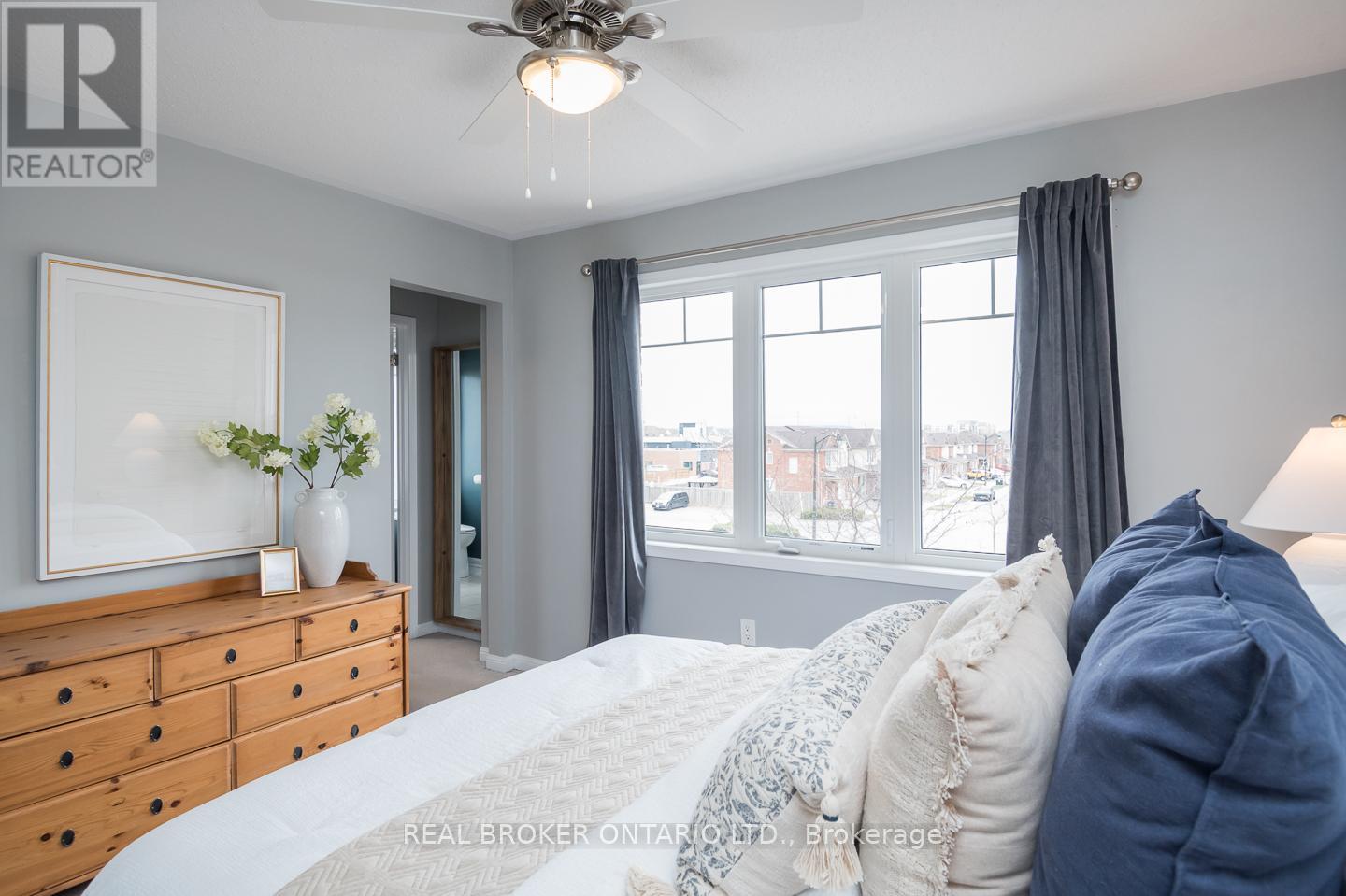 984 Nadalin Heights, Milton, Ontario  L9T 8R1 - Photo 26 - W12948938