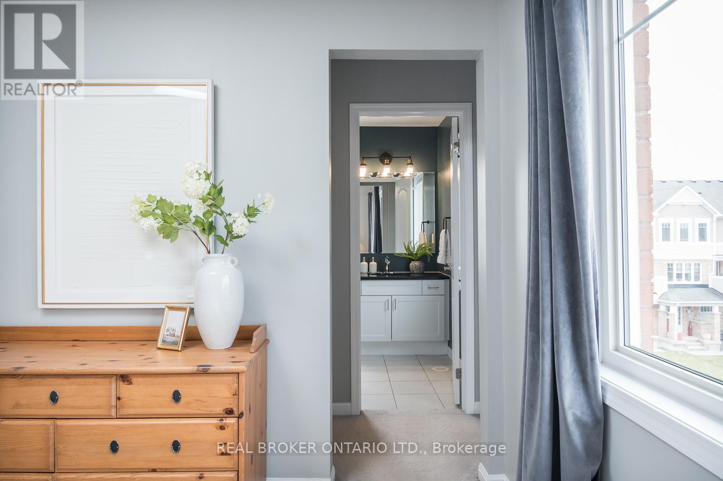 984 Nadalin Heights, Milton, Ontario  L9T 8R1 - Photo 27 - W12948938