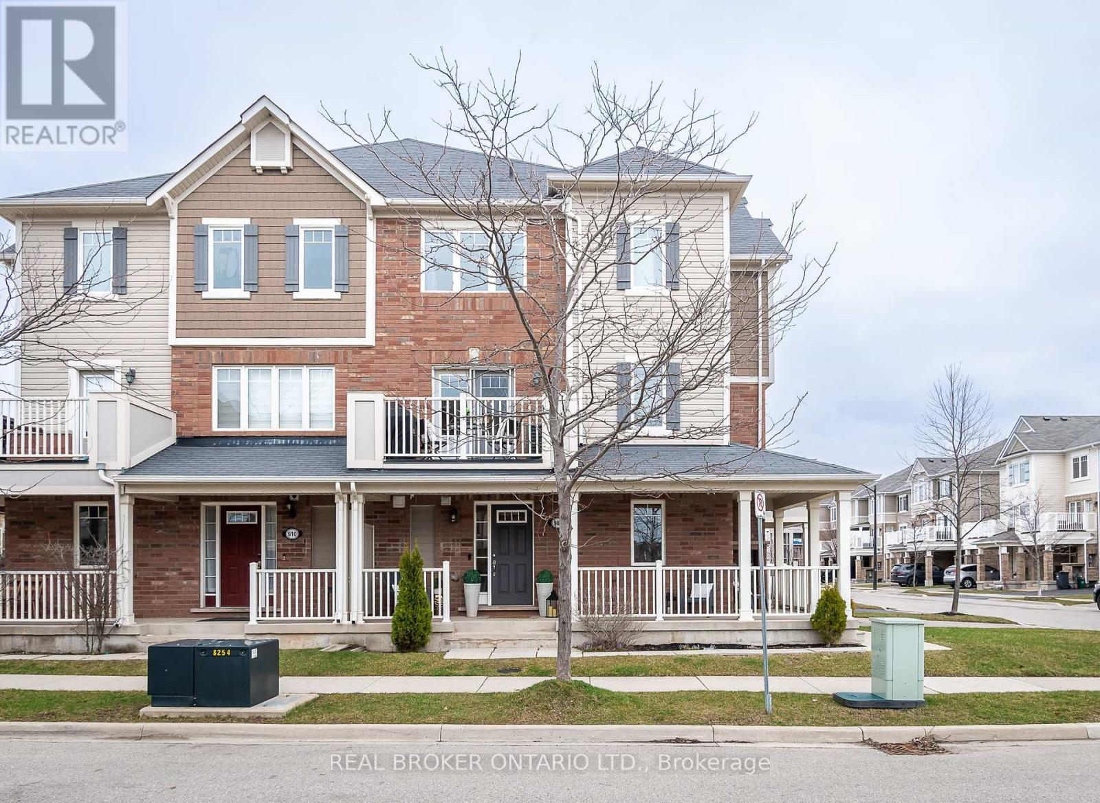 984 Nadalin Heights, Milton, Ontario  L9T 8R1 - Photo 32 - W12948938