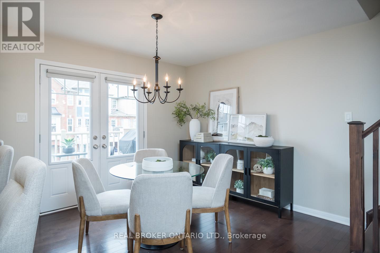 984 Nadalin Heights, Milton, Ontario  L9T 8R1 - Photo 8 - W12948938