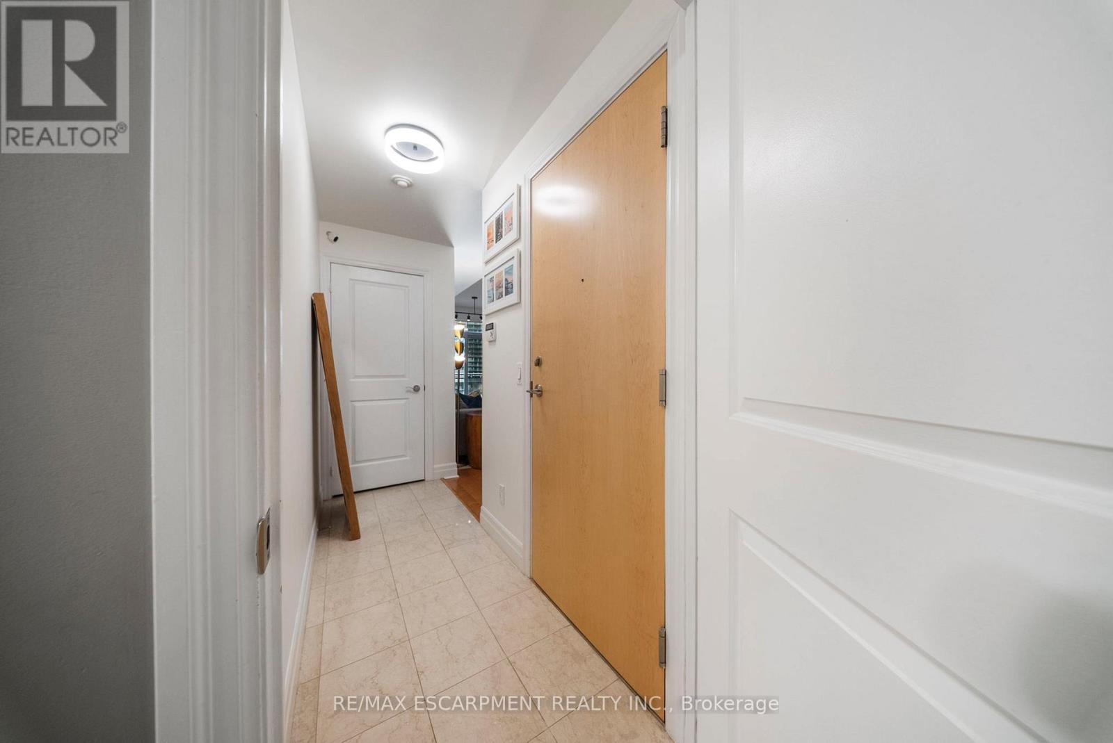 707 - 58 Marine Parade Drive, Toronto, Ontario  M8V 4G1 - Photo 5 - W12948962