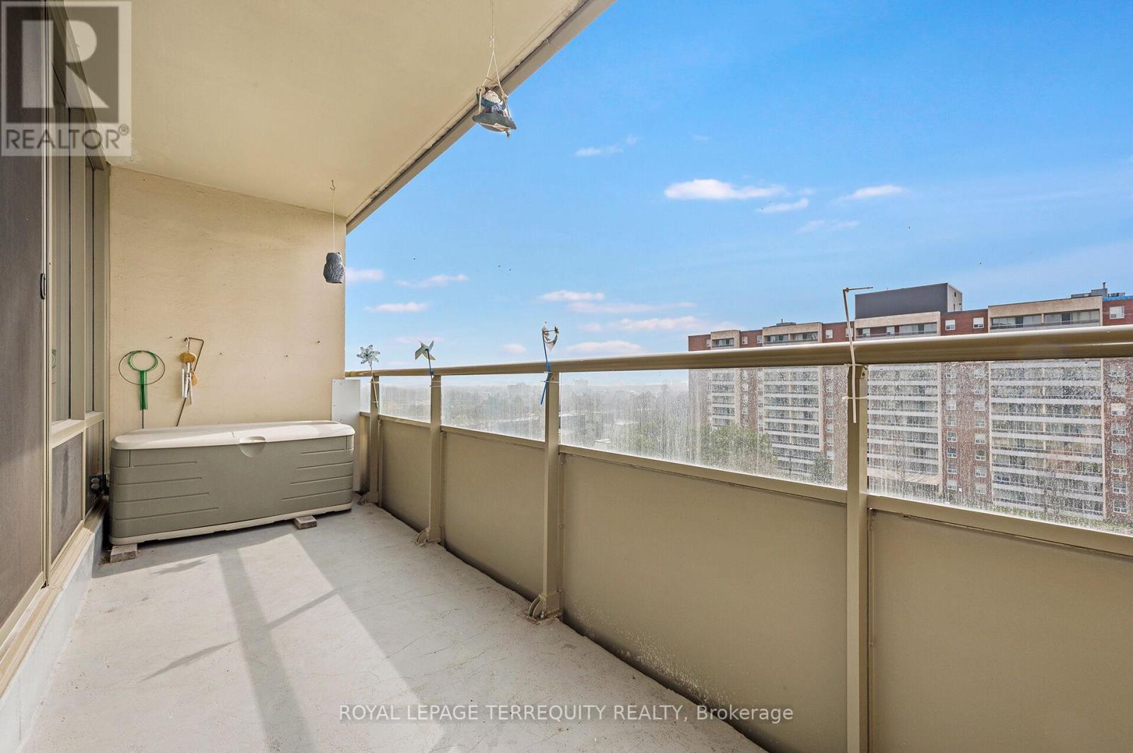 802 - 19 Four Winds Drive, Toronto, Ontario  M3J 2S9 - Photo 21 - W12948964