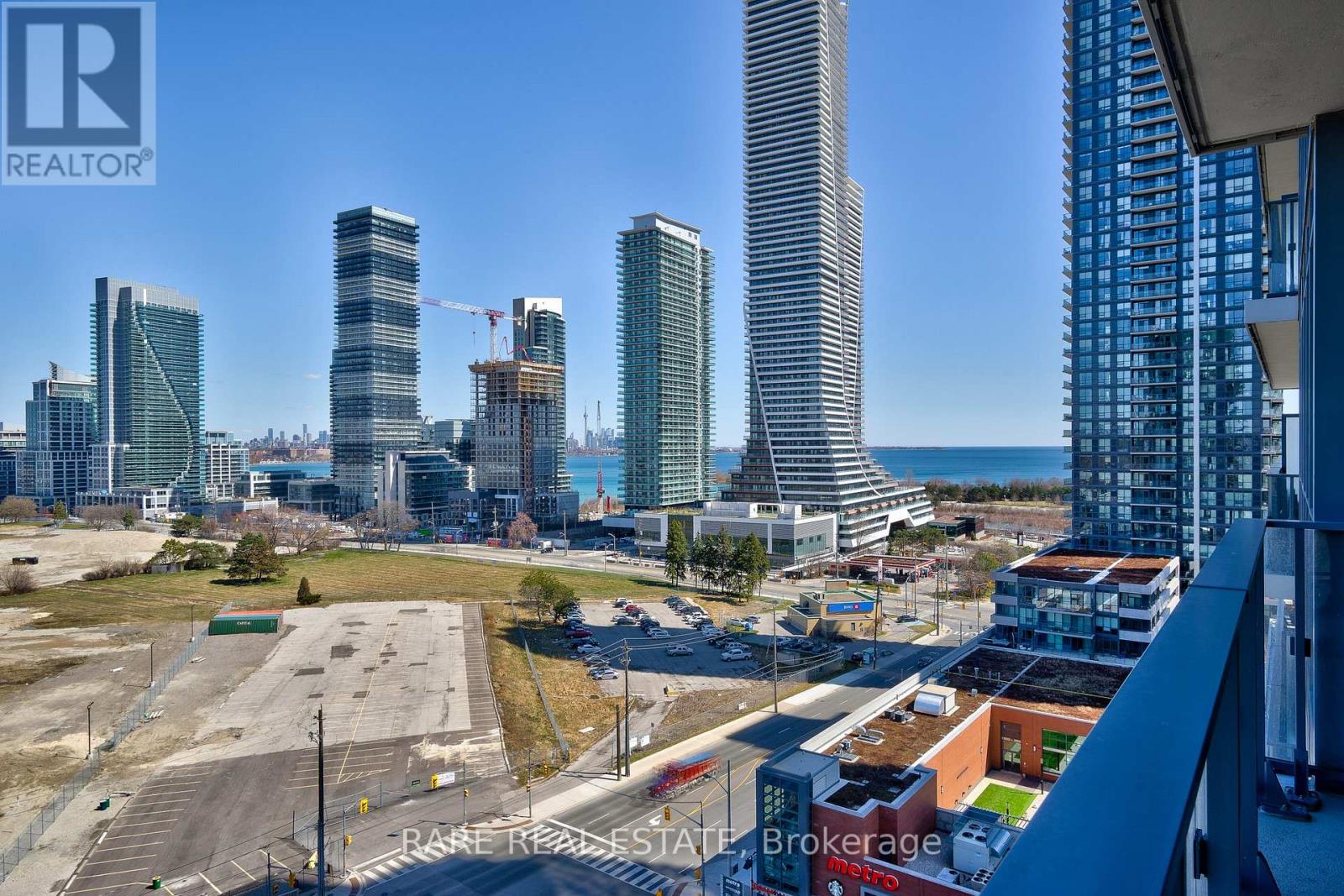 1407 - 10 Park Lawn Road, Toronto, Ontario  M8V 0H9 - Photo 3 - W12949006