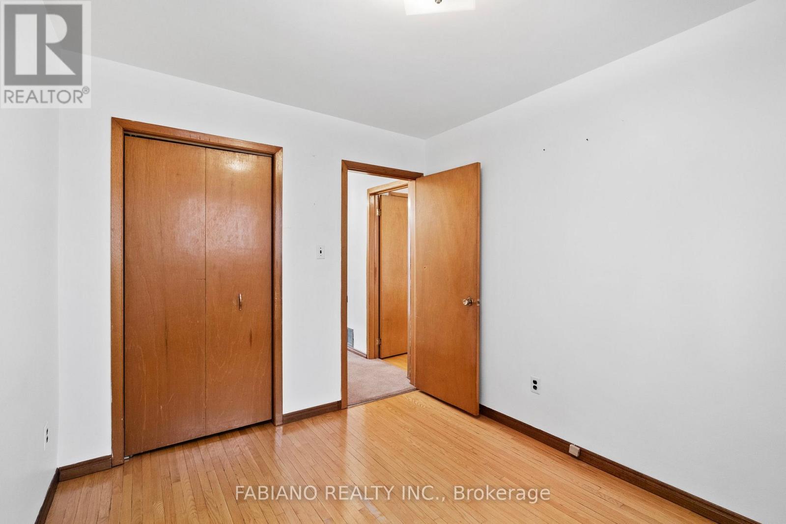 80 Cayuga Avenue, Toronto, Ontario  M6N 2G3 - Photo 29 - W12949034