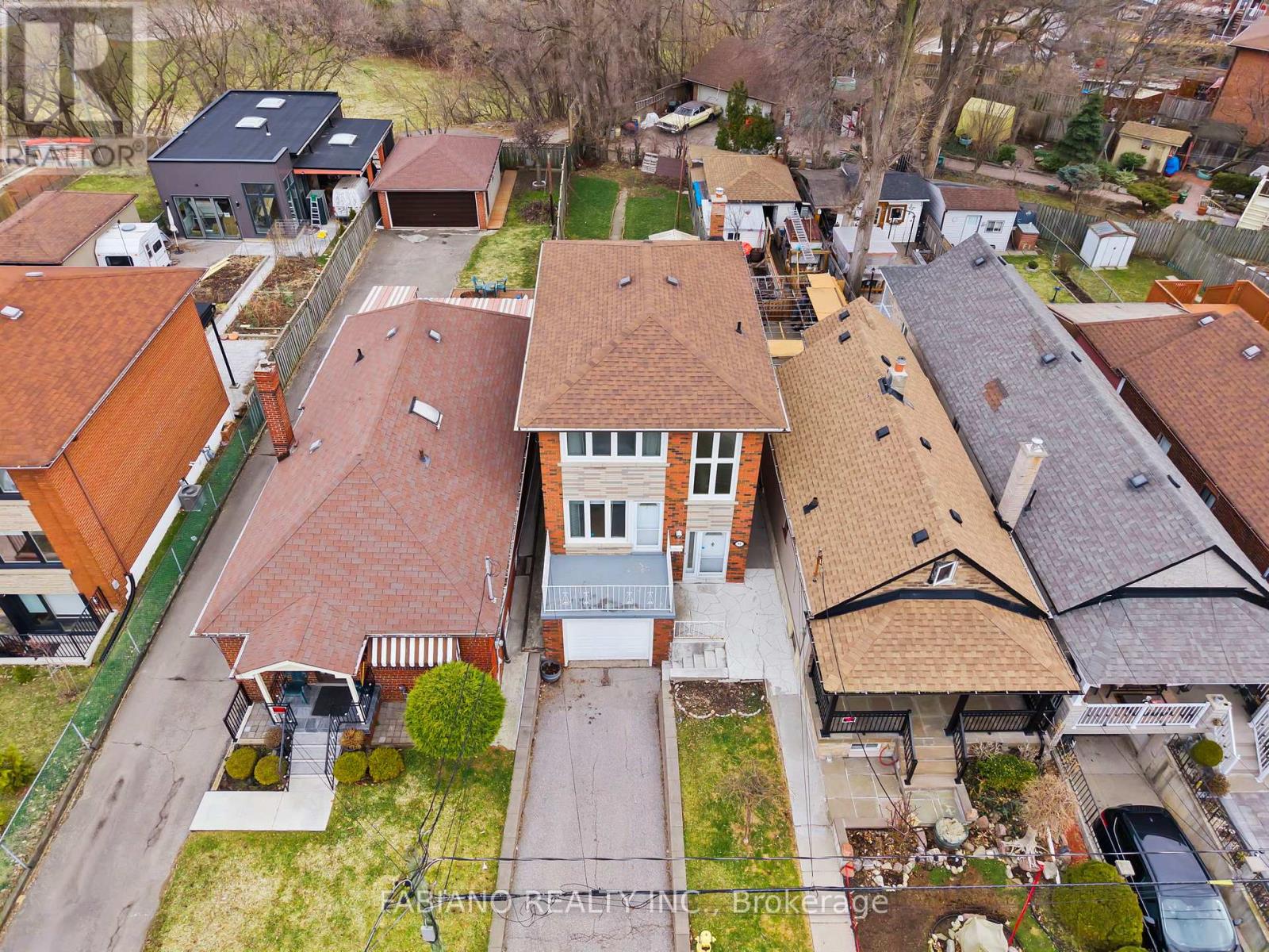 80 Cayuga Avenue, Toronto, Ontario  M6N 2G3 - Photo 3 - W12949034