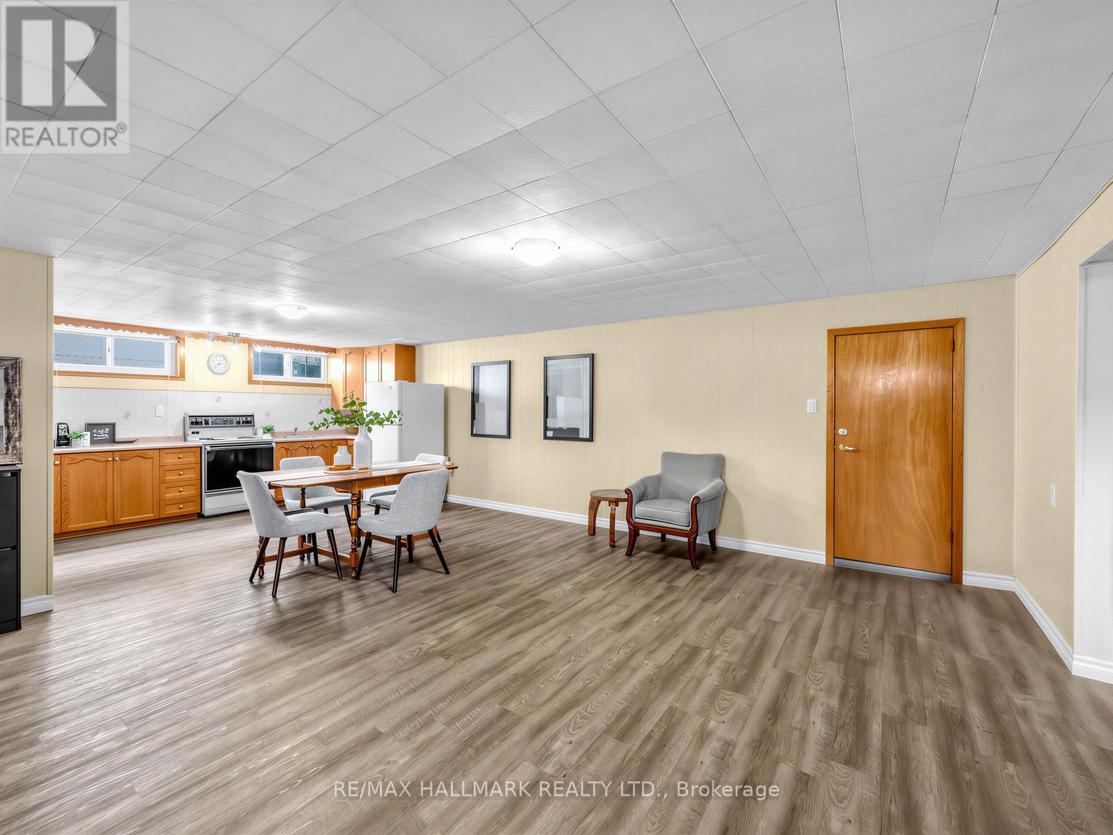 1649 Carletta Drive, Mississauga, Ontario  L4X 1E6 - Photo 22 - W12949048