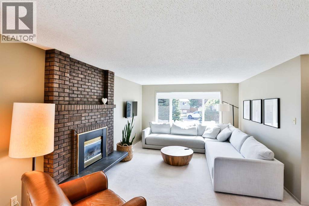 104 Elm Crescent S, Lethbridge, Alberta  T1K 4X1 - Photo 8 - A2295381