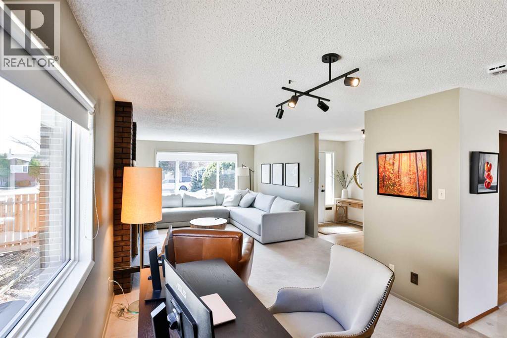 104 Elm Crescent S, Lethbridge, Alberta  T1K 4X1 - Photo 10 - A2295381