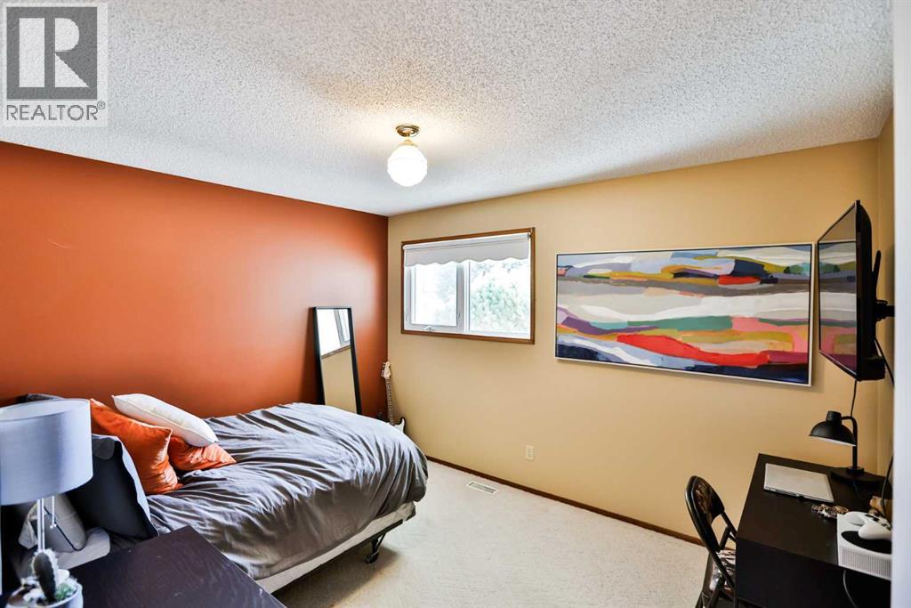 104 Elm Crescent S, Lethbridge, Alberta  T1K 4X1 - Photo 16 - A2295381