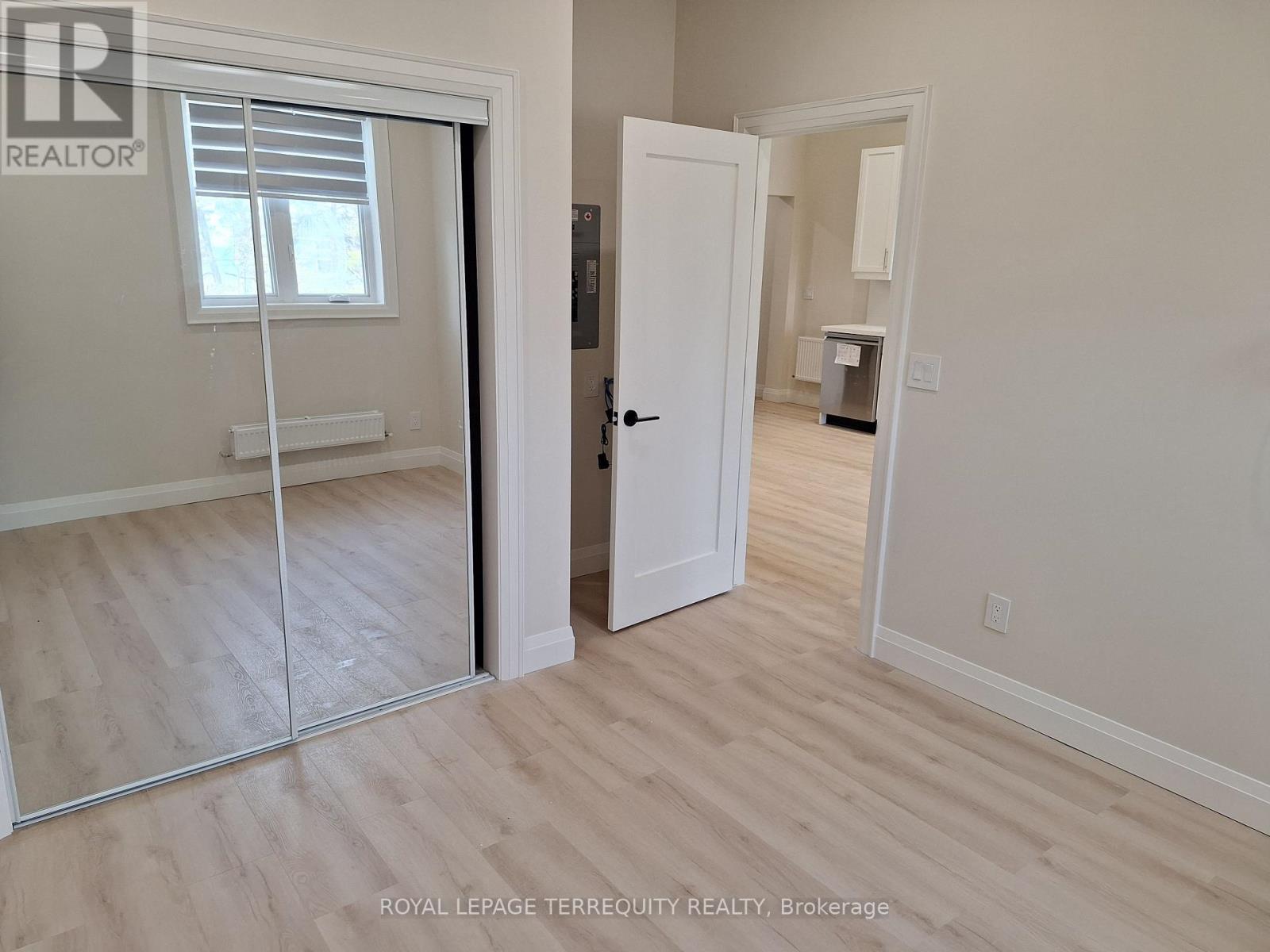 2 - 165 Bay Street E, Blue Mountains, Ontario  N0H 2P0 - Photo 6 - X12948966