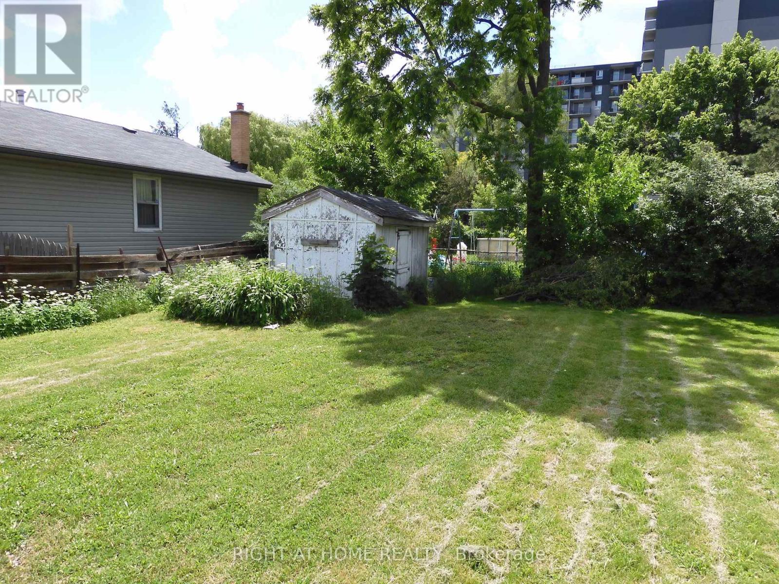 787 Upper Gage Avenue, Hamilton, Ontario  L8V 4K5 - Photo 4 - X12948972