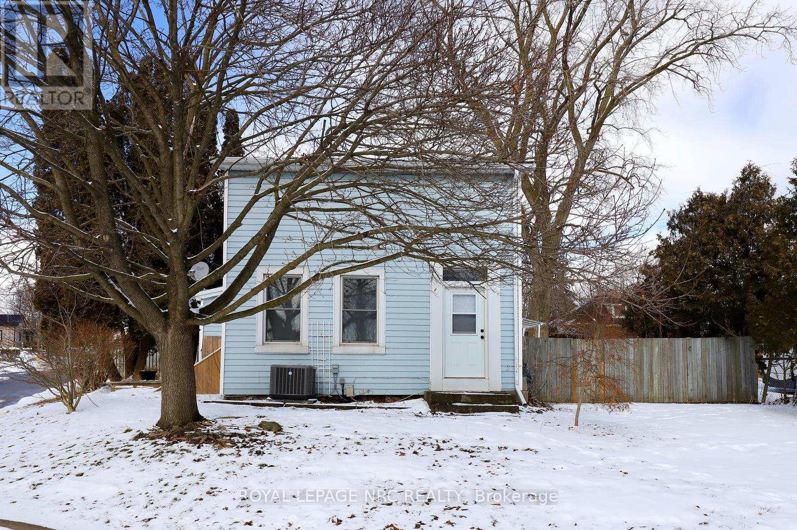 1 JOHN AVENUE, Brant, Ontario