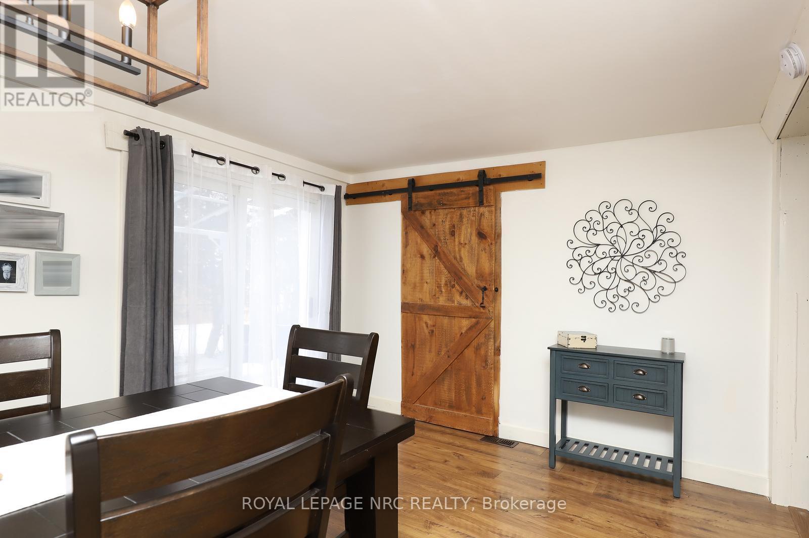 1 John Avenue, Brant, Ontario  N3L 2S8 - Photo 24 - X12949036