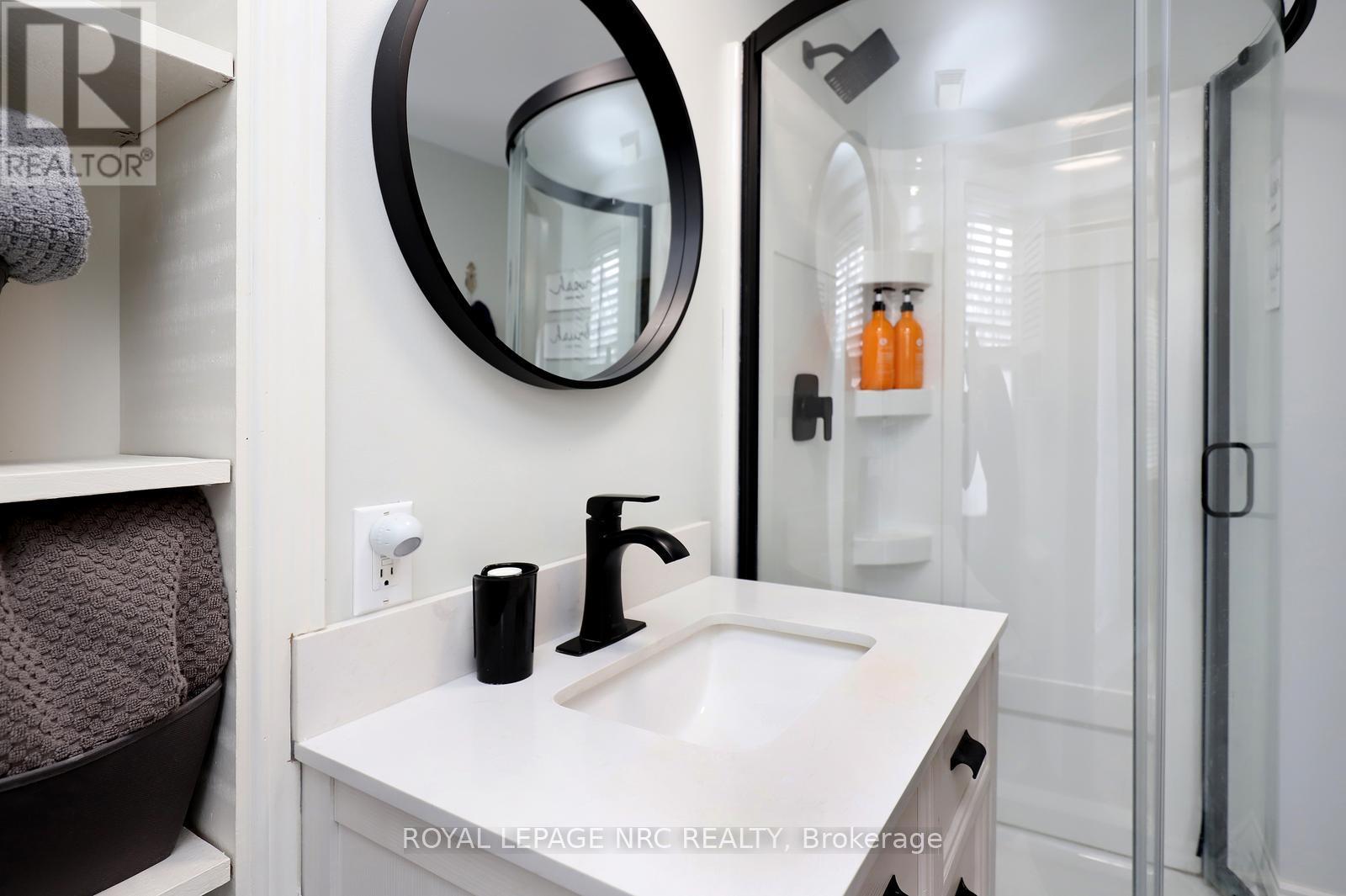 1 John Avenue, Brant, Ontario  N3L 2S8 - Photo 26 - X12949036