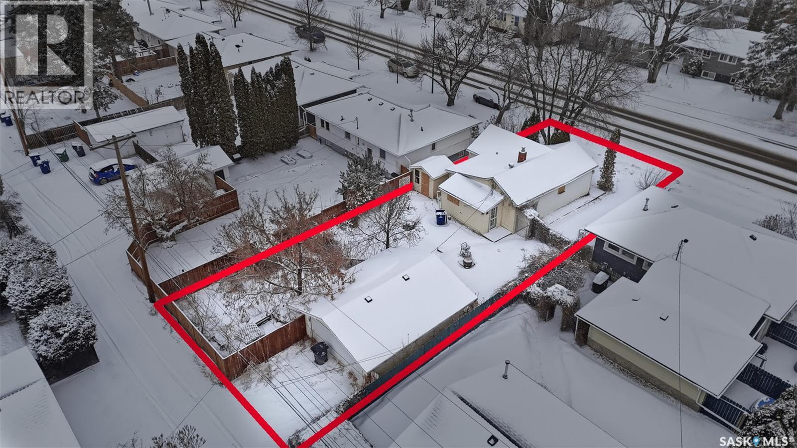 1414 Cumberland Avenue S, Saskatoon, Saskatchewan  S7H 2M1 - Photo 2 - SK031868