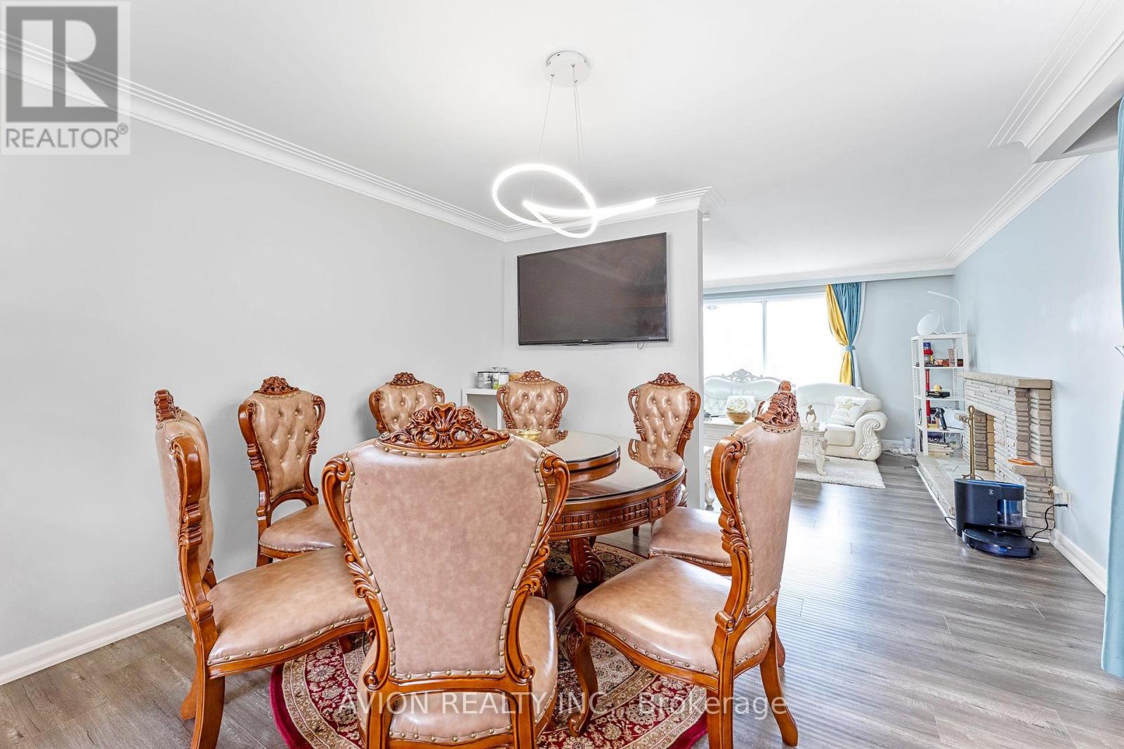 61 Alamosa Drive, Toronto, Ontario  M2J 2N8 - Photo 12 - C12948690