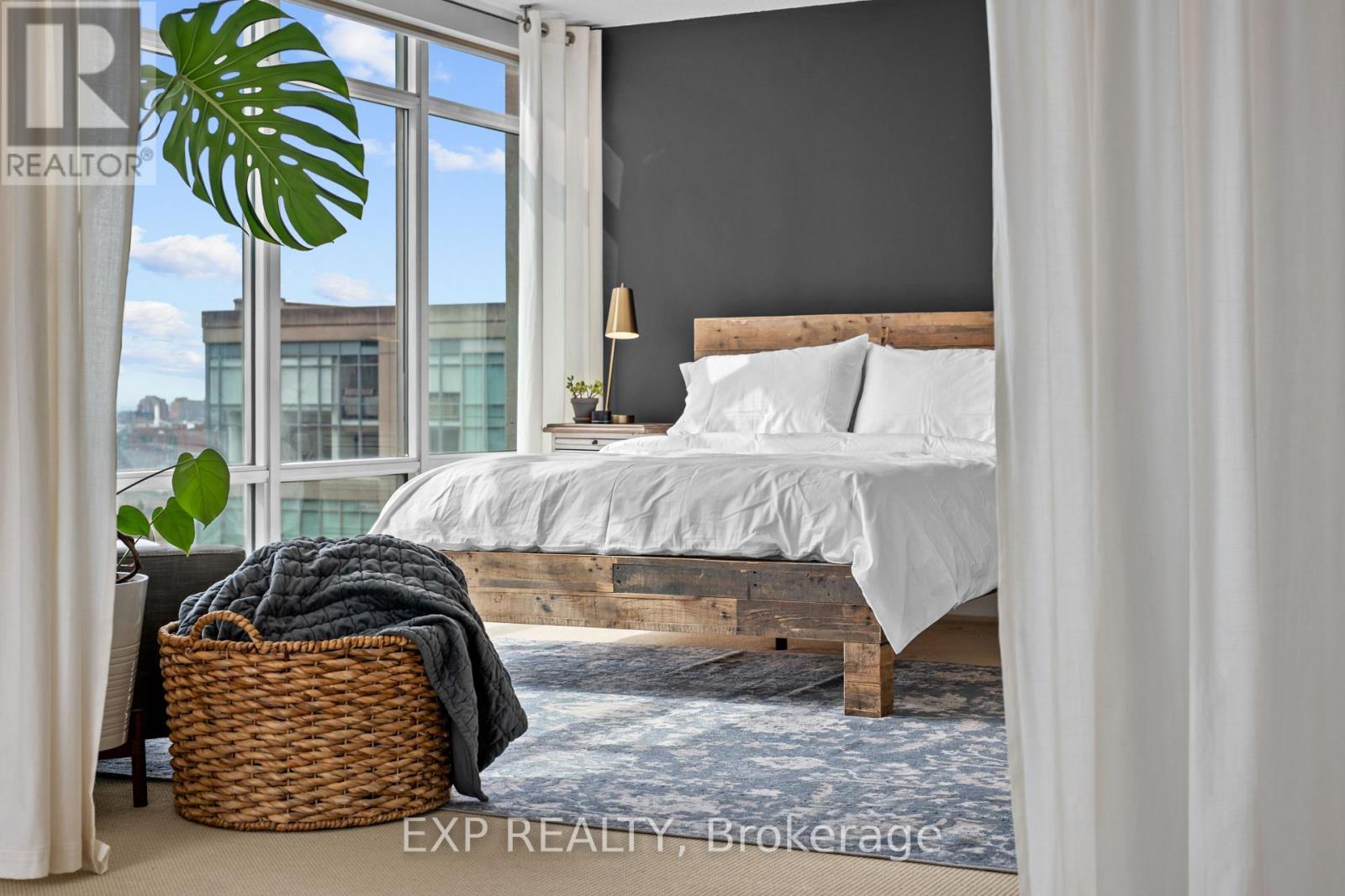 828 - 250 Manitoba Street, Toronto, Ontario  M8Y 4G8 - Photo 32 - W12949052