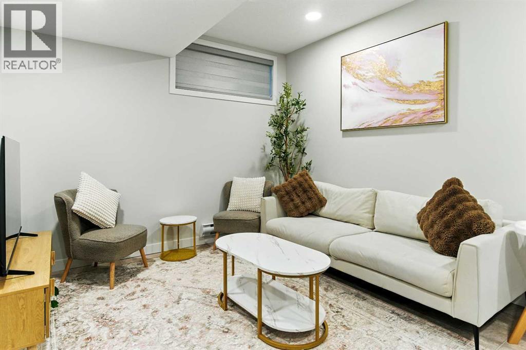 268 Savanna Terrace, Calgary, Alberta  T3J 4B6 - Photo 25 - A2297428