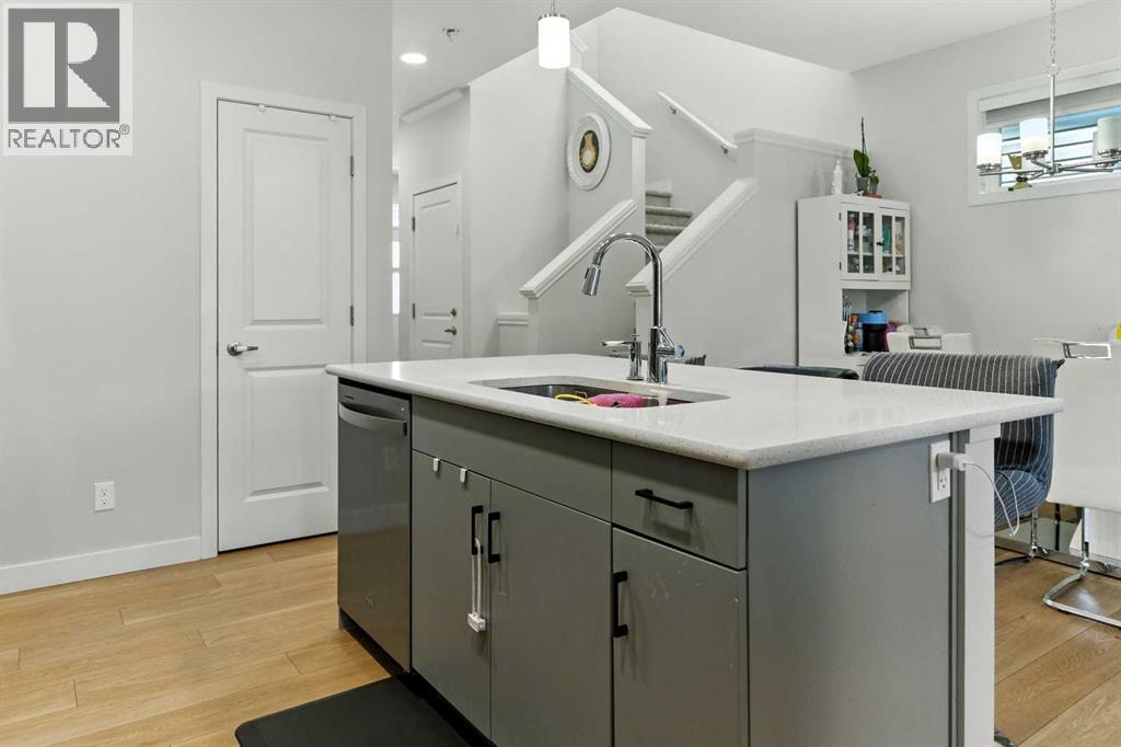 268 Savanna Terrace, Calgary, Alberta  T3J 4B6 - Photo 5 - A2297428