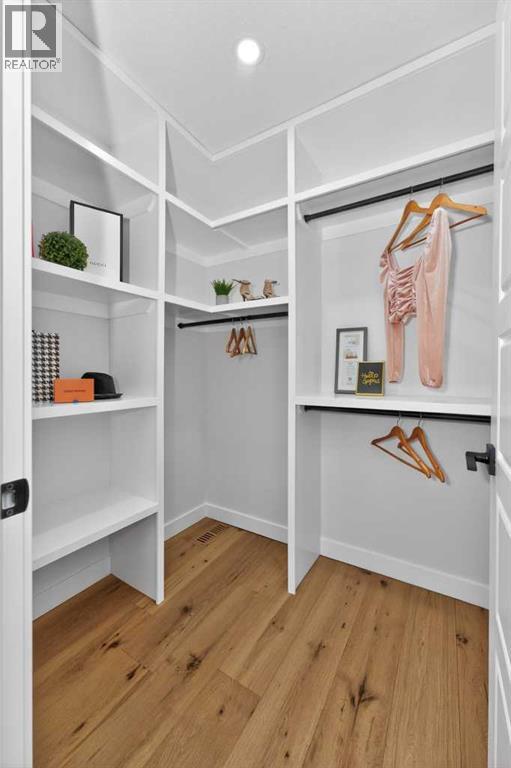 12031 Candiac Road Sw, Calgary, Alberta  T2W 1L1 - Photo 12 - A2297412