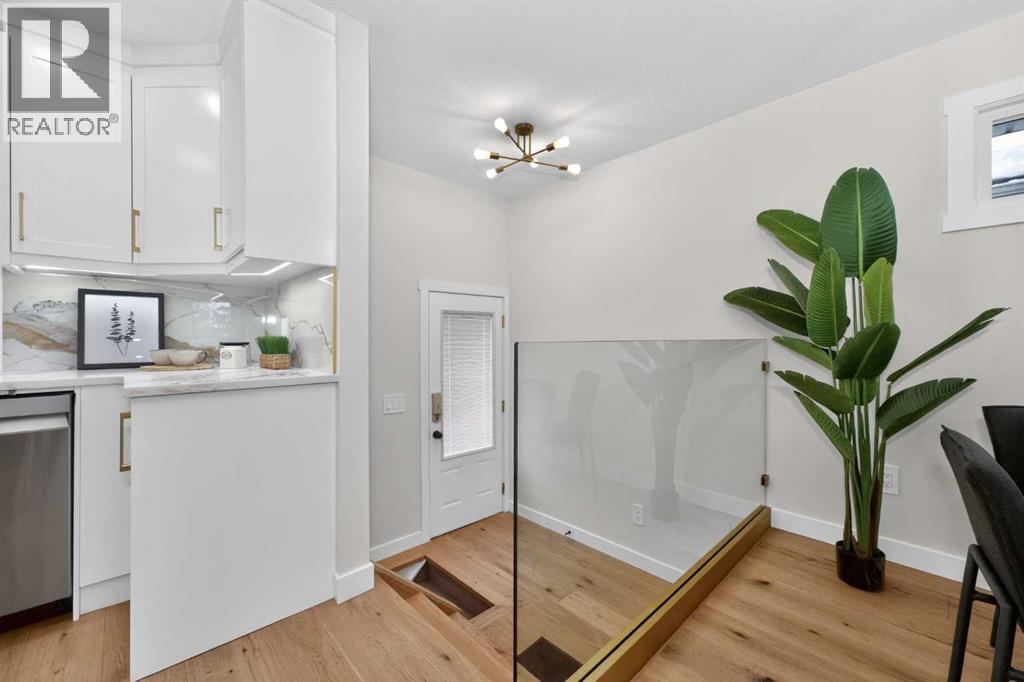 12031 Candiac Road Sw, Calgary, Alberta  T2W 1L1 - Photo 17 - A2297412