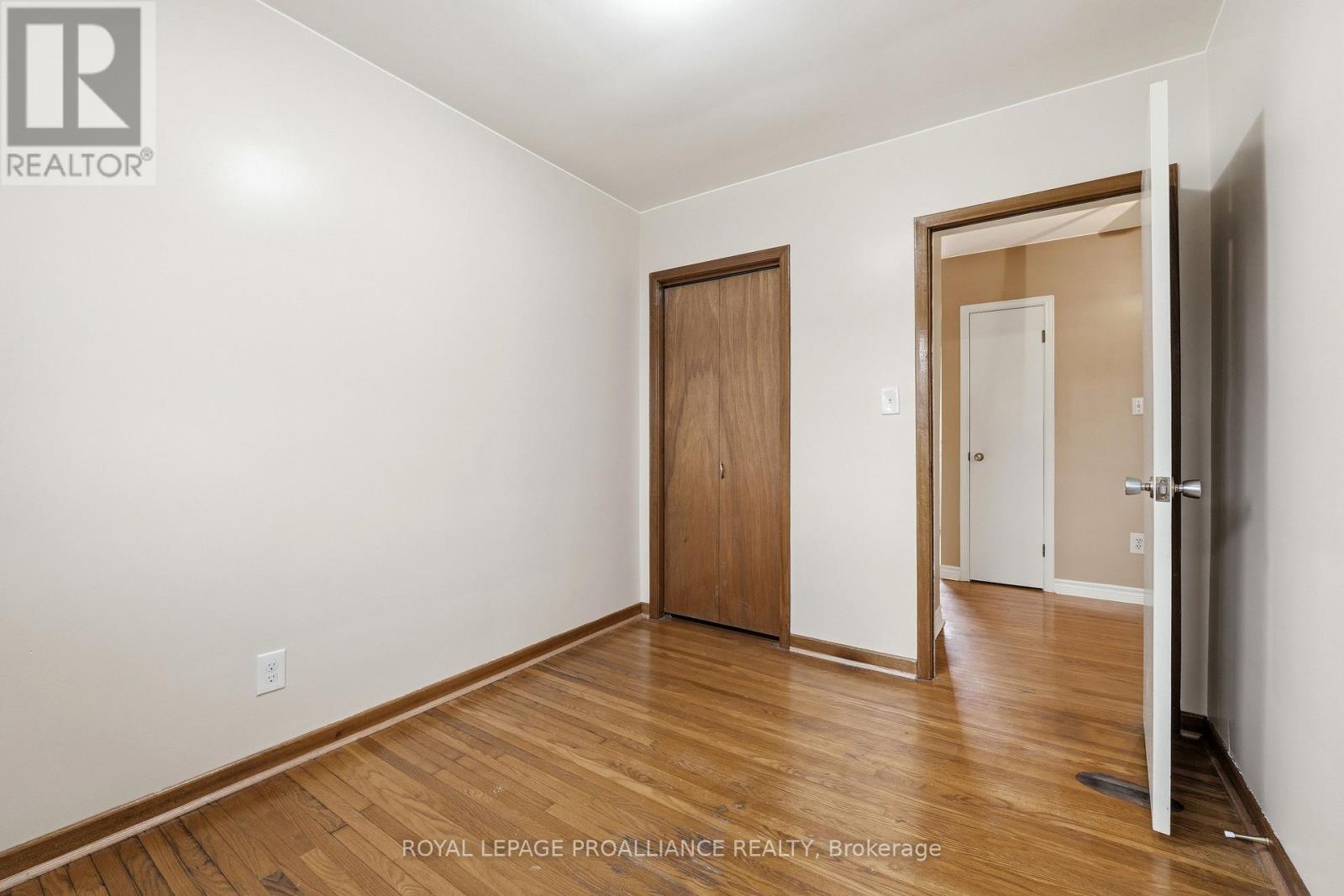 35 King George Square, Belleville, Ontario  K8P 2A7 - Photo 15 - X12949058