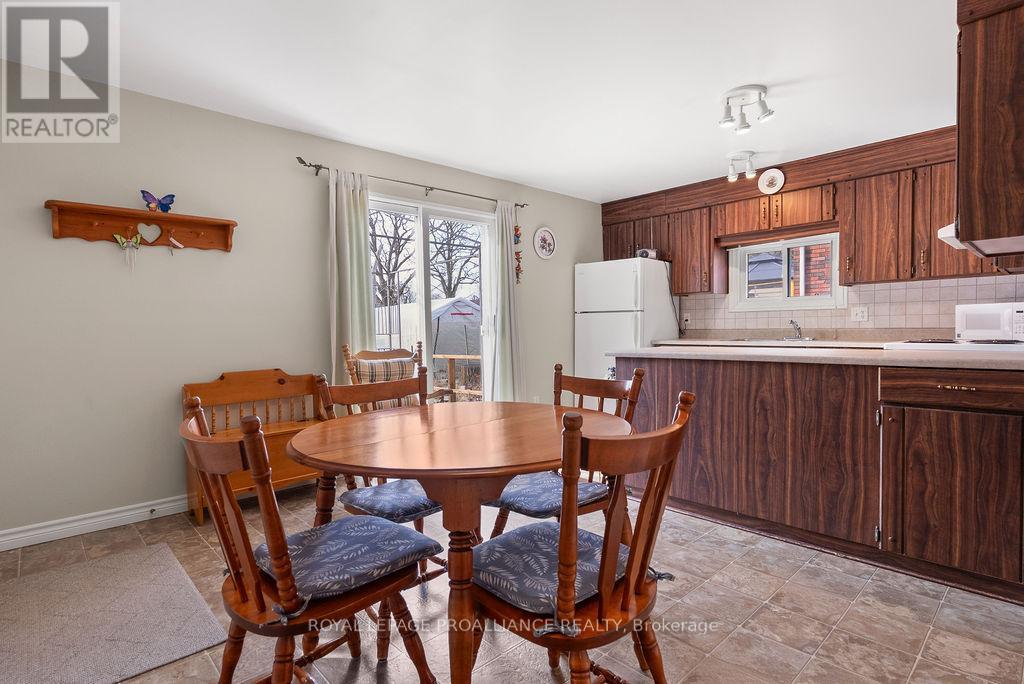 19 Orchard Drive, Belleville, Ontario  K8P 2K2 - Photo 10 - X12949110