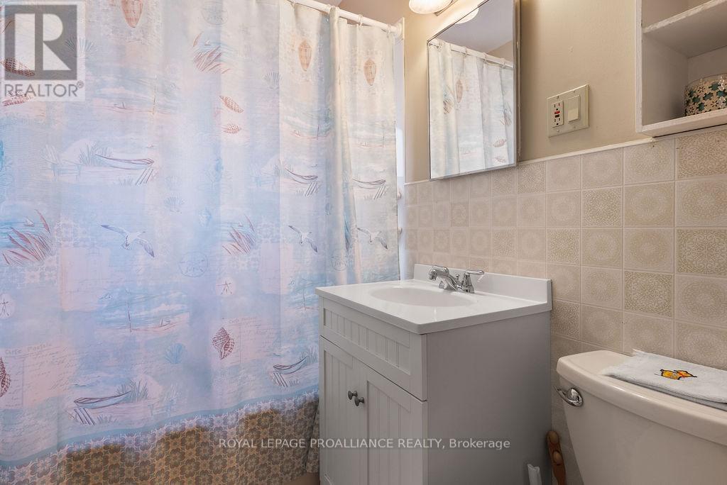 19 Orchard Drive, Belleville, Ontario  K8P 2K2 - Photo 16 - X12949110