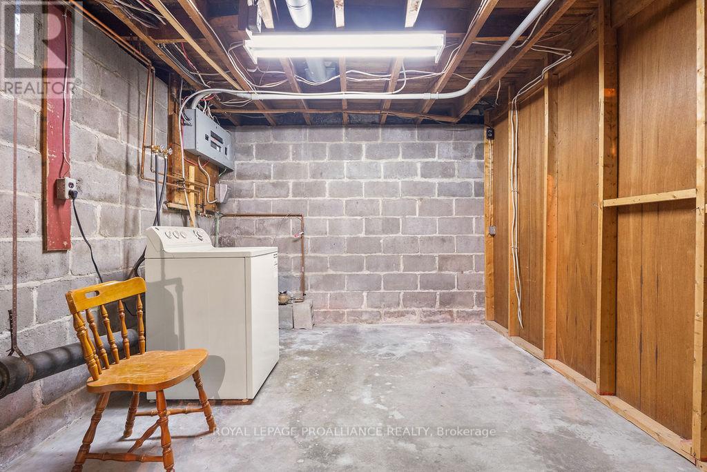 19 Orchard Drive, Belleville, Ontario  K8P 2K2 - Photo 25 - X12949110