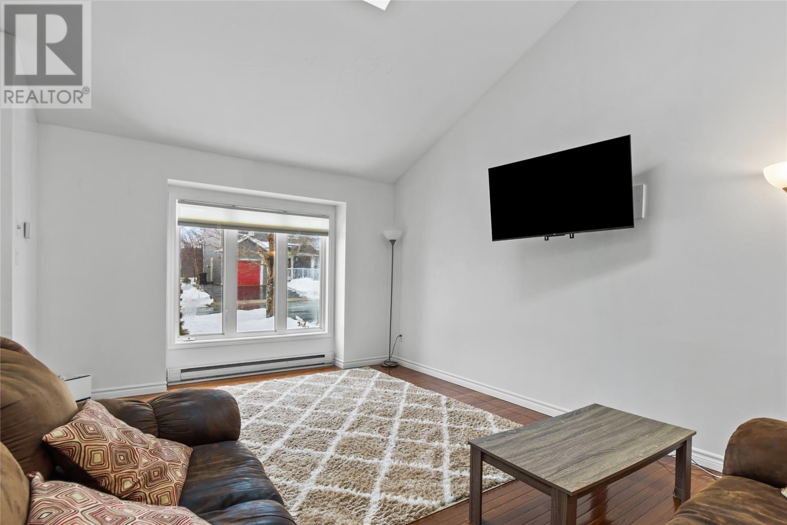 24 Cottonwood Crescent, St. John's, Newfoundland & Labrador  A1H 1A1 - Photo 4 - 1295646