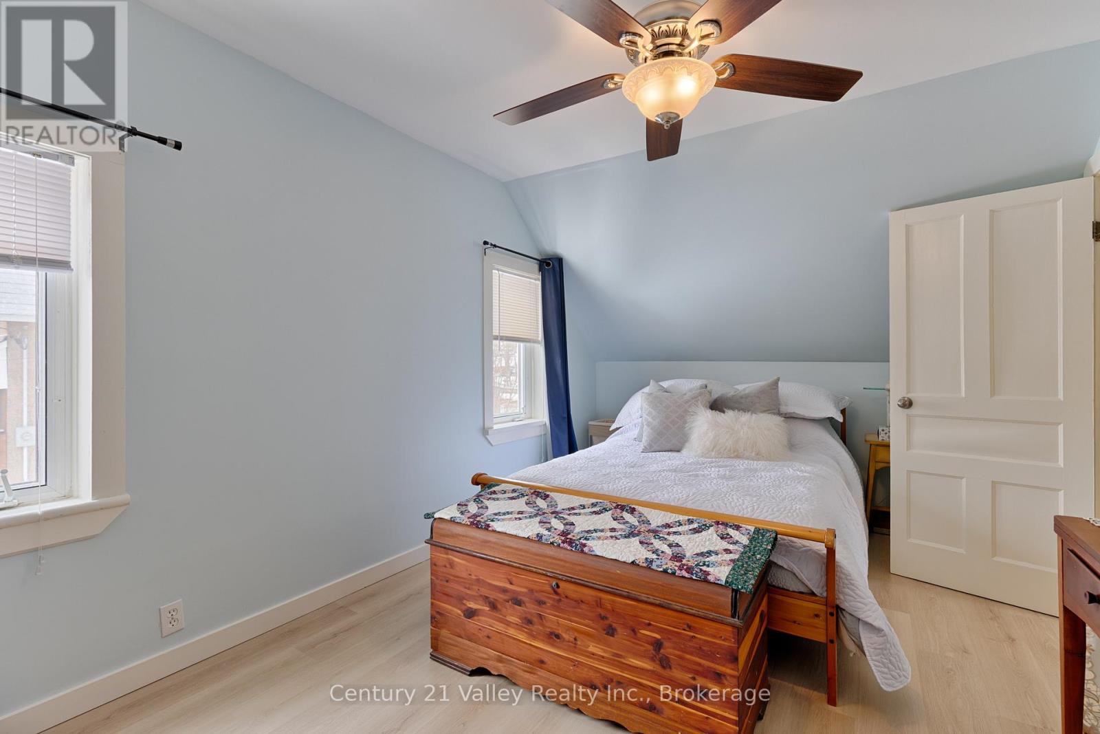 82 Bonnechere Street E, Bonnechere Valley, Ontario  K0J 1T0 - Photo 27 - X12949086