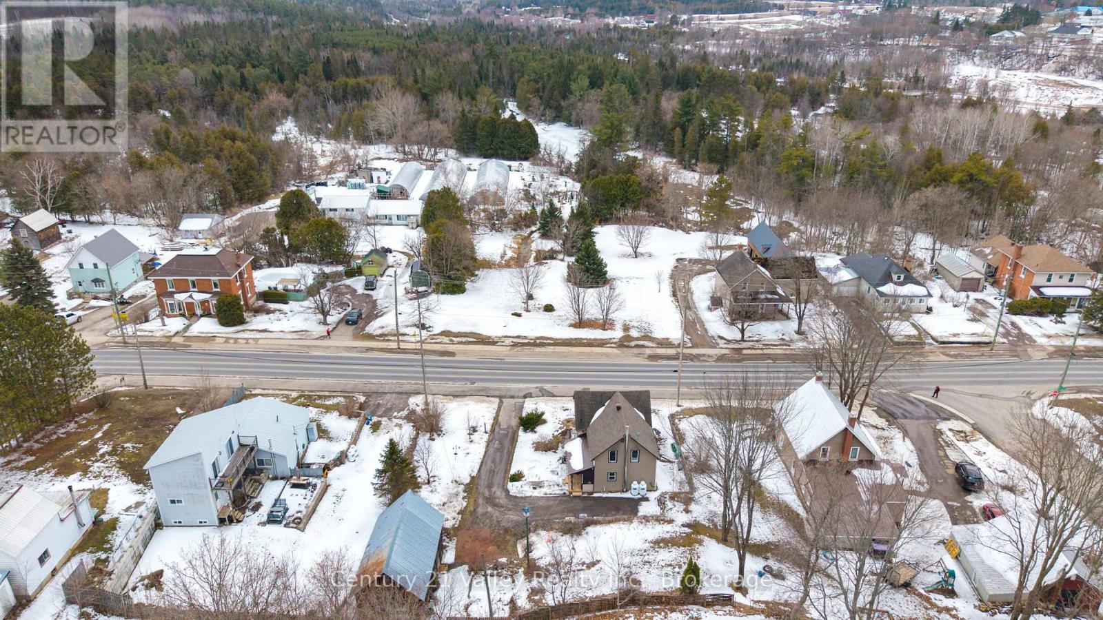 82 Bonnechere Street E, Bonnechere Valley, Ontario  K0J 1T0 - Photo 32 - X12949086