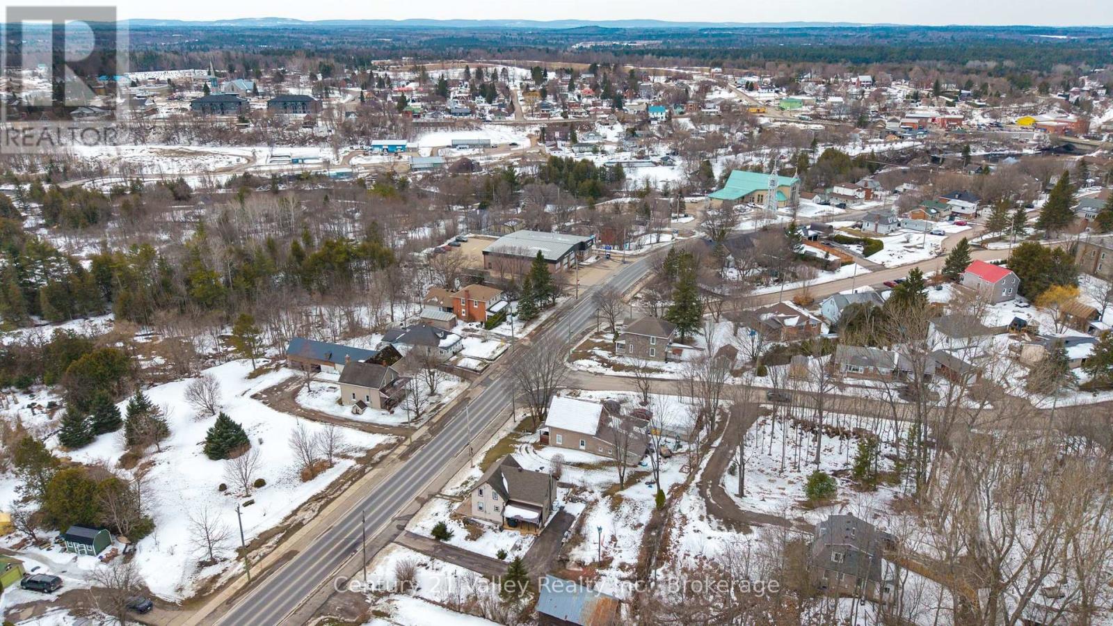 82 Bonnechere Street E, Bonnechere Valley, Ontario  K0J 1T0 - Photo 34 - X12949086