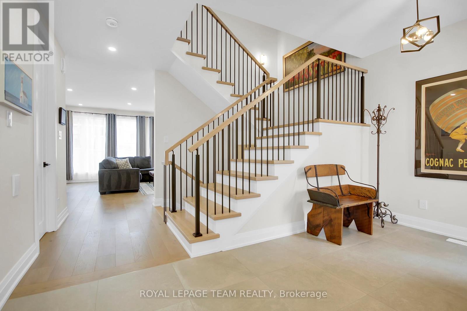 62 Rossland Avenue, Ottawa, Ontario  K2G 2K6 - Photo 8 - X12949082